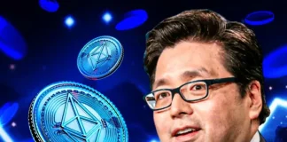 Tom Lee Sees Ethereum at $7K–$9K by 2026 as BitMine Stakes $1B ETH in Just 2 Days