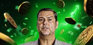 Is the Bitcoin Top In? Raoul Pal Signals Higher Liquidity Cycle Despite Market Selloff