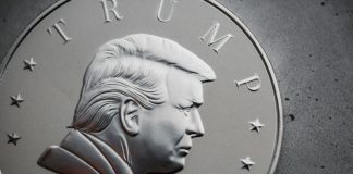 Crypto Market Update: World Liberty Gets Coinbase Approval with Stablecoin Listing